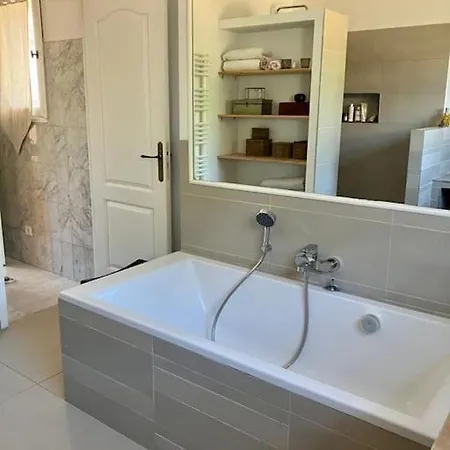 ヴィラ Avec Piscine A Porto-vecchio